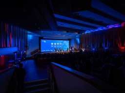 GradeUp Noc podnikavosti (13.11.2025)